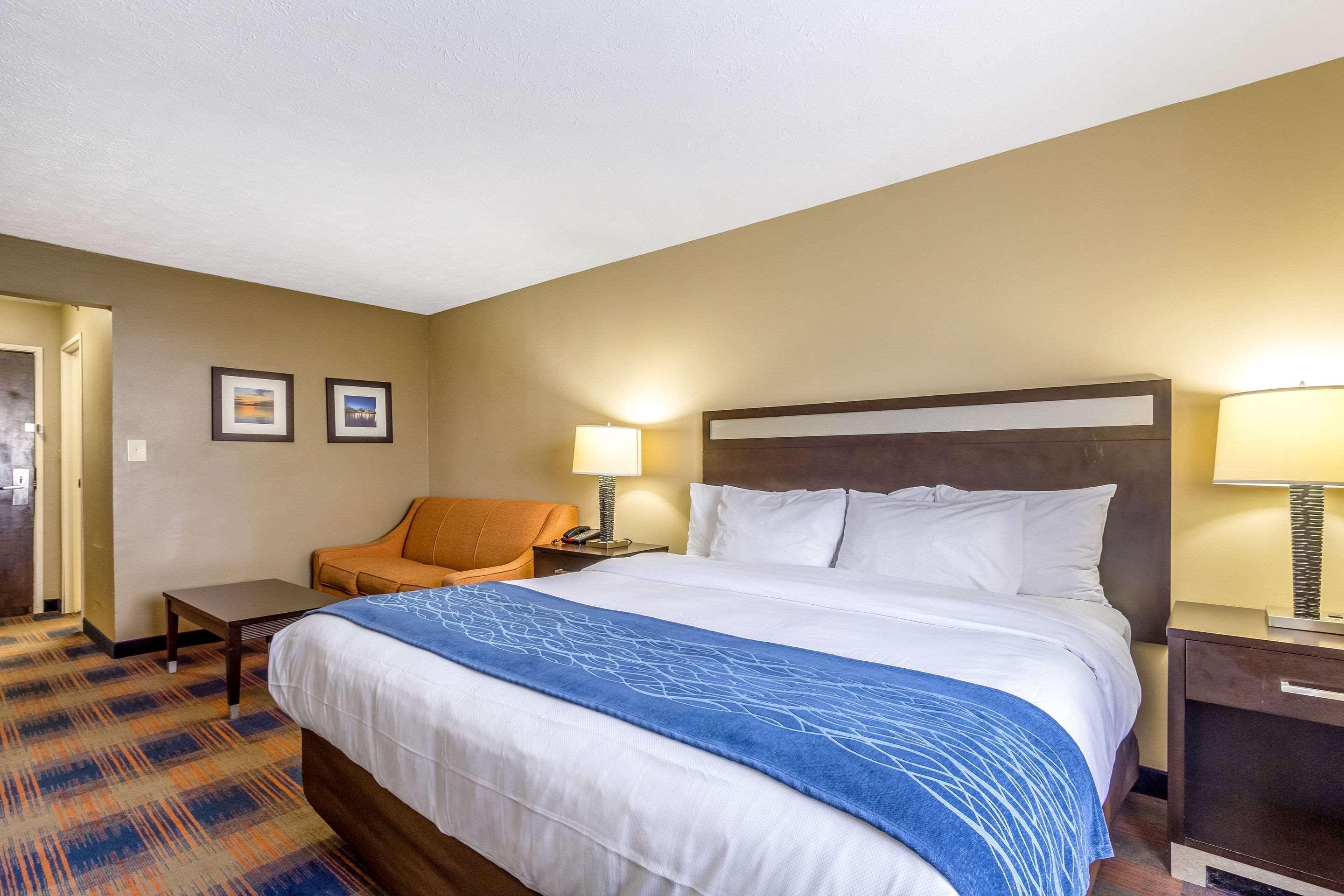 Comfort Inn Индепенденс Экстерьер фото