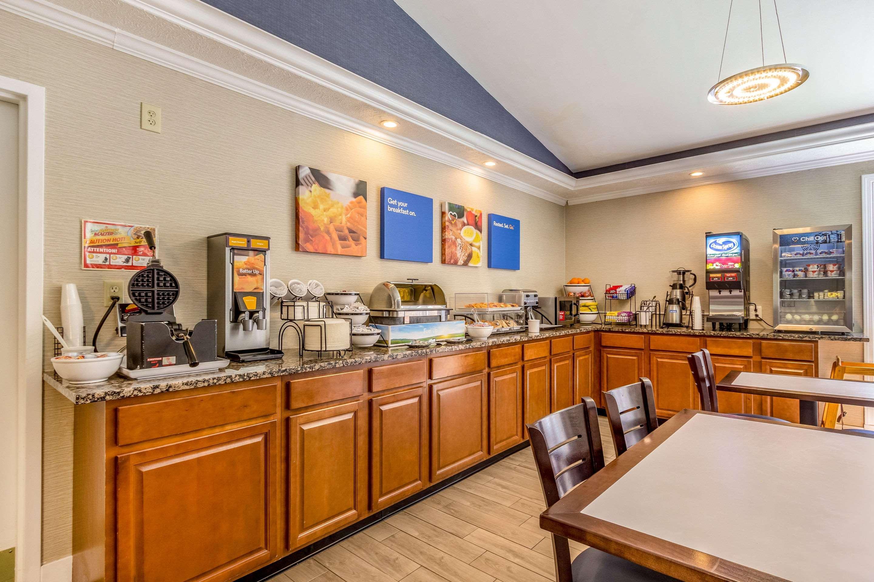 Comfort Inn Индепенденс Экстерьер фото