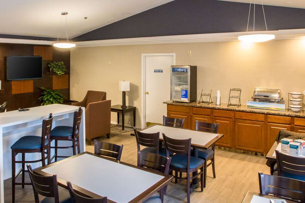 Comfort Inn Индепенденс Ресторан фото